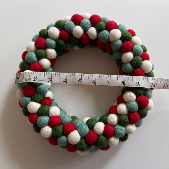 COPY - Trader Joe's 10" Felt Christmas Wreath - NWOT - Picture 2 of 4